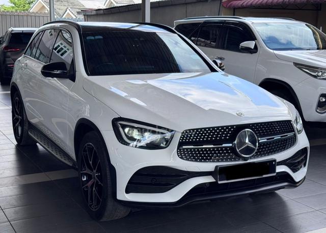 2021 Mercedes Benz GLC300 4MATIC AMG LINE 2.0L (A) - 1