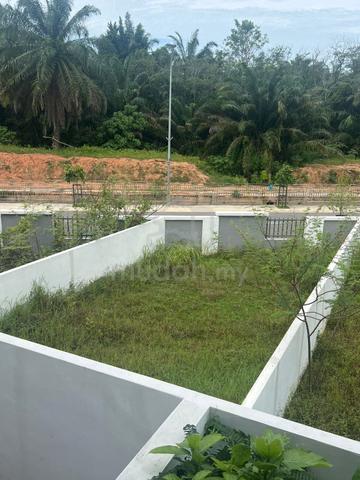 Long Backyard 75 feet |Taman Jasa Intan |Garden Superlink |2 Storey 1