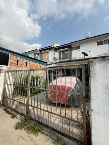 hot area TMN LAMAN SETIA near tuas 2 storey MEDIUM LOW COST original 1