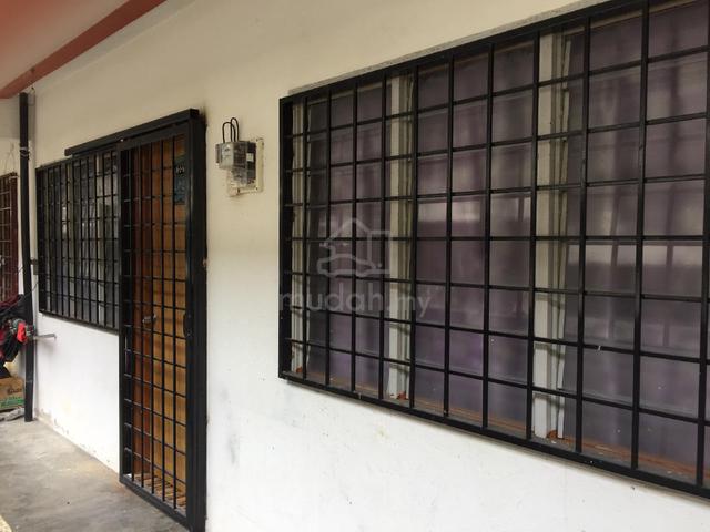 1 Single Room 1