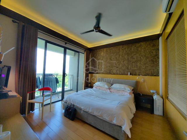 The Peak Vista 1
