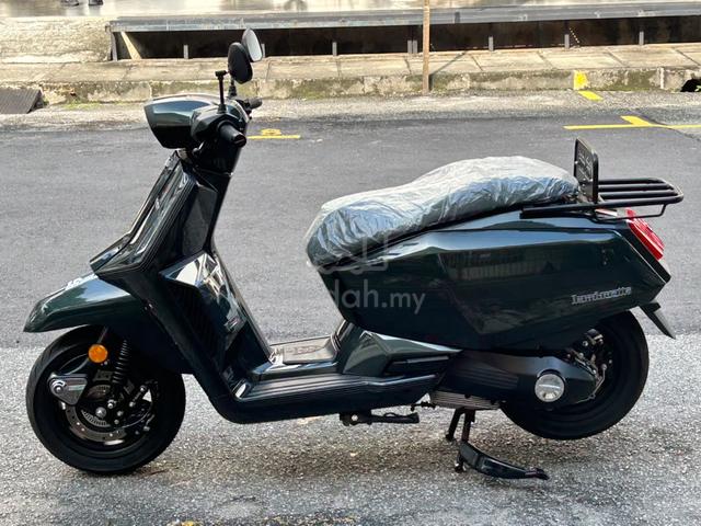 2025 LAMBRETTA X250 X 250 X250A LIKE NEW 2000km - photo 5 of 22