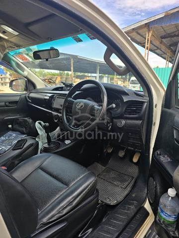2022 Toyota HILUX 2.4 SINGLE CAB (M) - 5