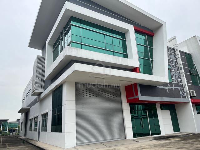 Desa Cemerlang 1.5 Storey Semi-D Factory 10430sqft 1
