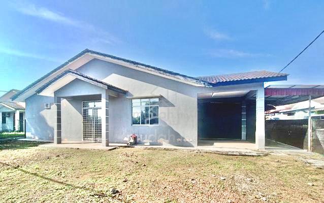 [CORNER LOT - FREEHOLD] Single Storey, Tmn Paya Rumput Permai, Melaka 1