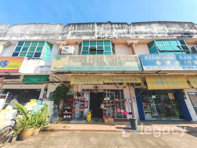 Shoplot 2 Tingkat Untuk Dijual Area Manjung Perak 1