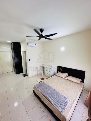 PJ Damansara Perdana Female Unit LIMITED Master Bedroom For Rent!! 1