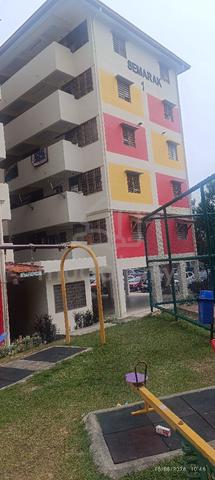 Semarak Apartment (Shah Alam) 1