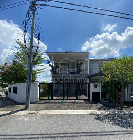 CORNER UNIT RENOVATED Rumah Teres 2 Tingkat Residensi Pr1ma Tapah 1