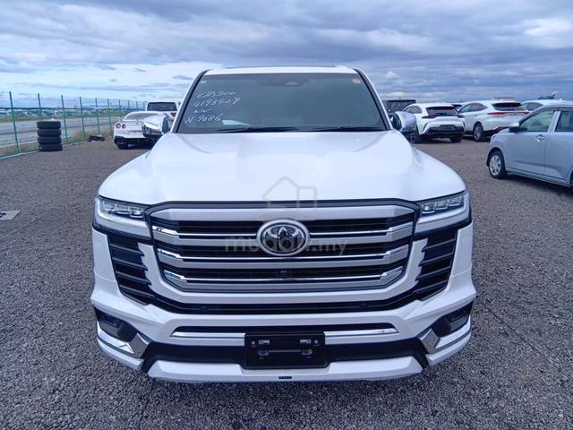 2025 BOOKNOW Modellista Toyota LANDCRUISER 3.5ZX - 2