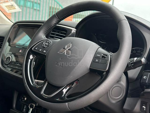 MIVIC⭐2020 Mitsubishi OUTLANDER 2.0 AWD FUL SERVIS - 5