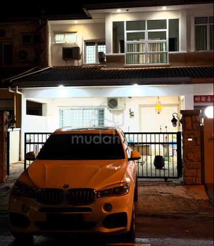 Semi-detached unit for rent, riveria kota samarahan 1