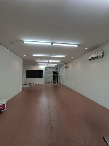 Well Renovated 2 Storey Shoplot in Ong Yi How, Butterworth for Rent 1