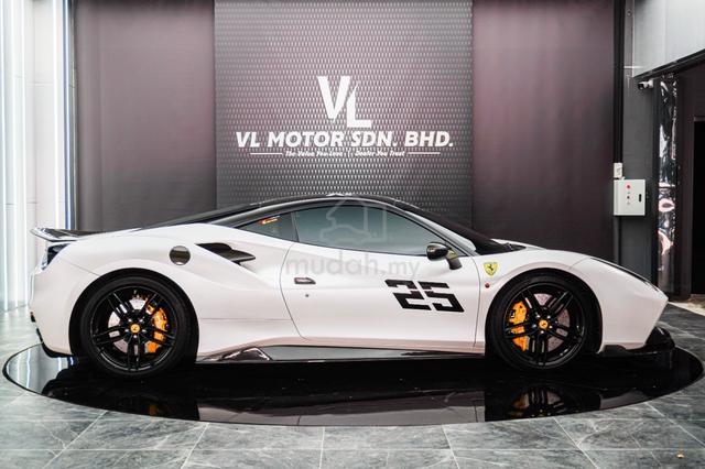 2018 Ferrari 488 3.9FI TITANIUMEXHUAST LEDSTEERING - 3