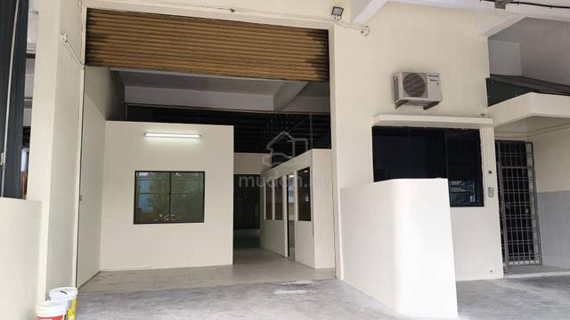 Desa Cemerlang @ Jln Canggih  1.5 Storey Terrace Factory For Sales 1