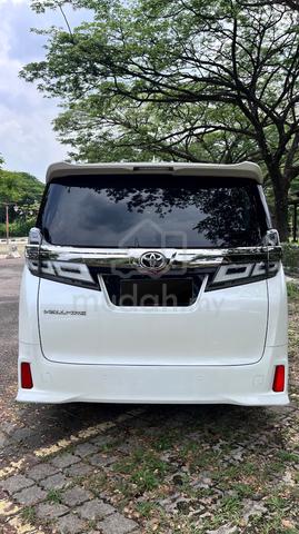 2018 Toyota VELLFIRE 2.5 ZA (A) - 3