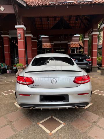 2017 Mercedes C200 Coupe - 4