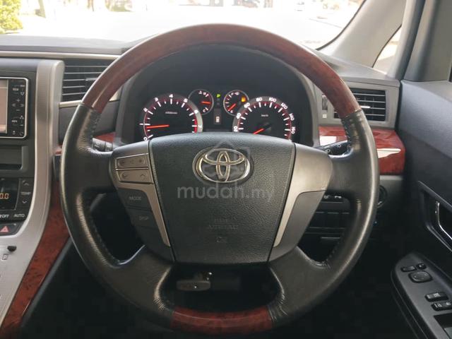 2010 2013 Toyota VELLFIRE 2.4 Z PLATINUM 2PWR DOOR - 3