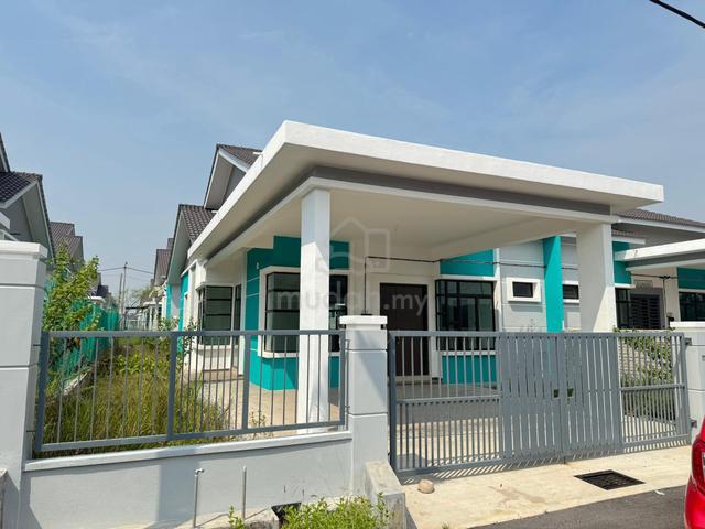 Bumi Lot Freehold Extra Land Single Storey Semi D nr Cheng Melaka 1