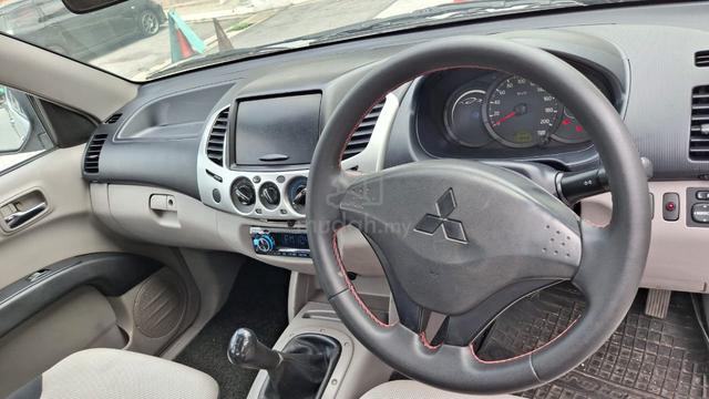 2013 Mitsubishi TRITON 2.5 LITE (M) - 4