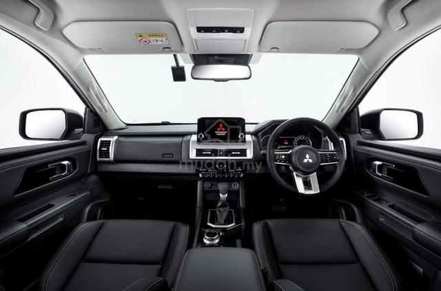 Mitsubishi Triton AT PREMIUM 4X4 Baru REBAT HEBAT - 3
