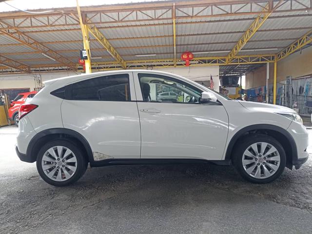 2016 Honda HR-V 1.8(A) E SPEC REV CAMERA FULL LOAN - 3