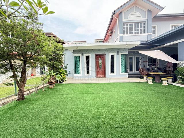 RENOVATED SPACIOUS Bungalow Double Storey Sri Pulai 3 Sikamat Seremban 1