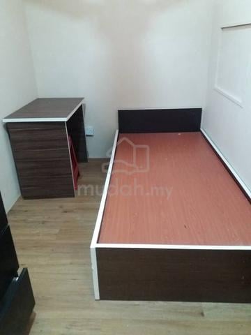 Ampang Waterfront Shoplot Single Room Male Only 1