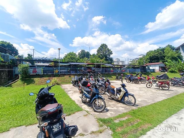 Kelompok Bunga Raya 1