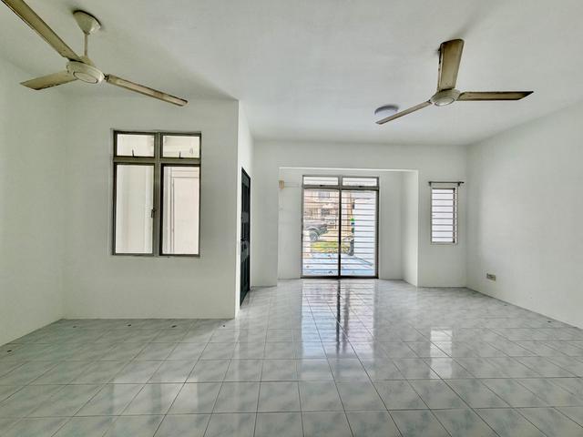 (Flexi Book+NON BUMI)2 Storey Taman Puncak Jalil PUJ 7 Seri Kembangan 1