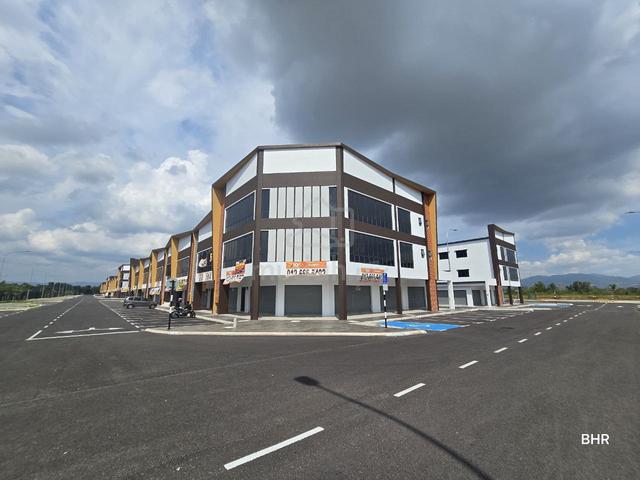 CORNER UNIT 3 Storey Shop Office Lot Setia Ecohill 2 Near Highway 1