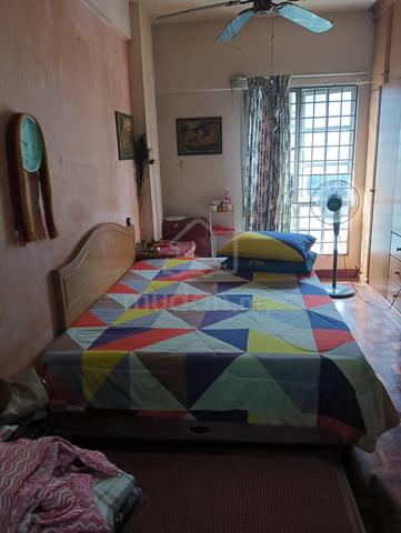 Fully Furnished Master Bedroom for rent 1