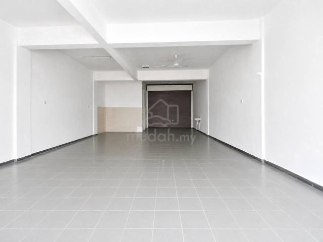Ground Floor 3 storey shoplot jalan sri sarawak  taman sri andalas 1