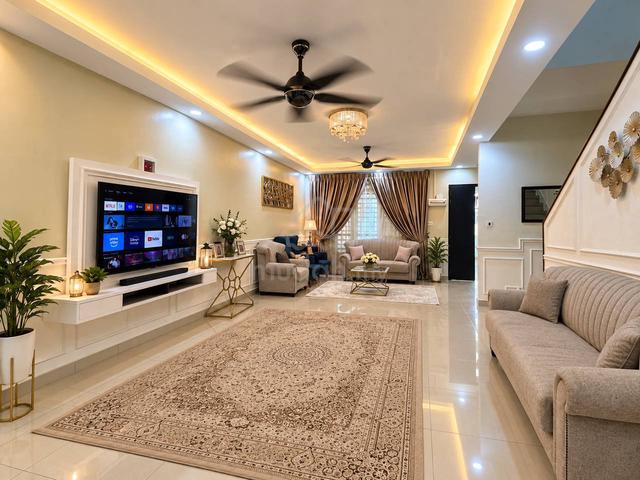 RENOVATED Unit ‼️ Double Storey Terrance House Bangi Avenue 2 1