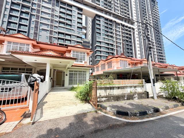 FOR SALE | Freehold @ Double-Storey House Teluk Kumbar Heights✨ 1