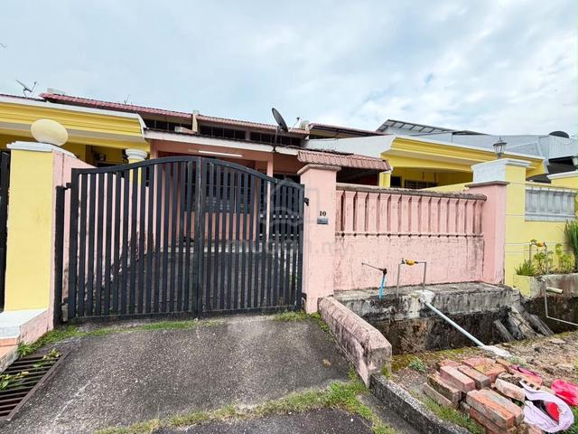 Single Storey House | Taman Suria, JB Town | 3R1B 1