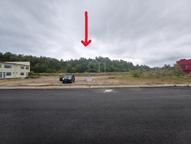 Tapak Kompleks Perniagaan, Saiz 3,736 Meter, Tepi Jalan Kijal,Kemaman 1