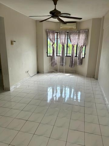 Pangsapuri Carmila 1