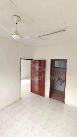PUJ 9 Single Storey Terrace House, Puncak Jalil Bandar Kinrara Puchong 1