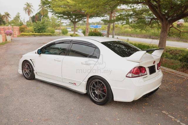 2011 Honda CIVIC 1.8 S-L iVTEC FACELIFT (A) - 5