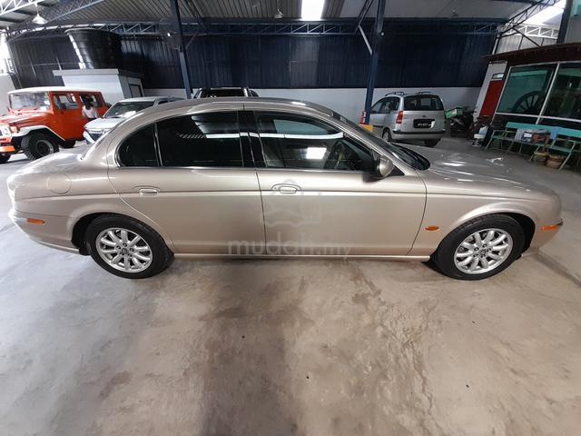 2002 Jaguar S-TYPE 2.5 LUXURY (A) - 2