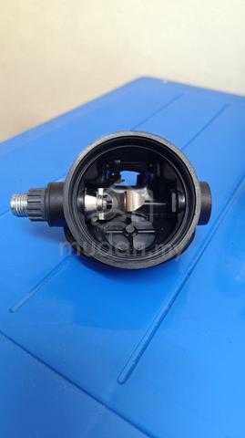 Scubapro Mk25 scuba diving regulator - photo 4 of 6