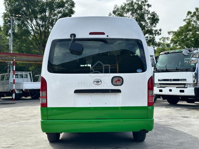 2019 Toyota HIACE 2.8 SLWB WINDOW VAN GDH223B (A) - 4