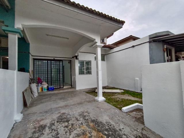 FULL LOAN! Single Storey Terrace Mahkota Impian, Puncak Alam 1