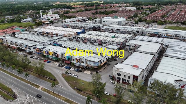 GOOD LOCATION 2 Storey Shoplot Bandar Laguna Merbok For Sale 1