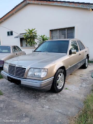 1995 Mercedes Benz 230E 2.3 W124 (A) - 1