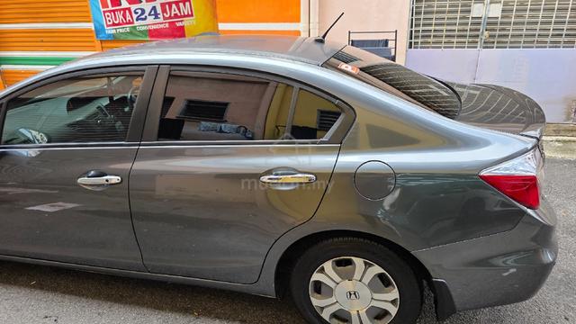 2013 Honda CIVIC 1.5 (HYBRID) (A) - 3