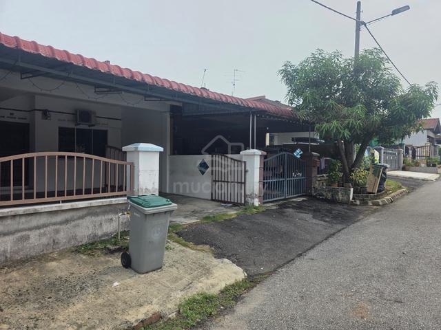 Taman Pulai Emas Single Storey 20x65ft 1