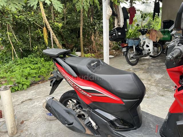 HONDA VARIO 160 Comfort Seat - photo 3 of 5