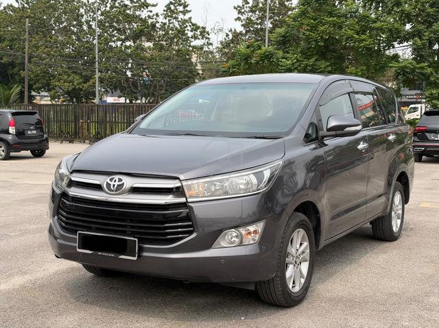 Toyota Innova 2.0 G - 5